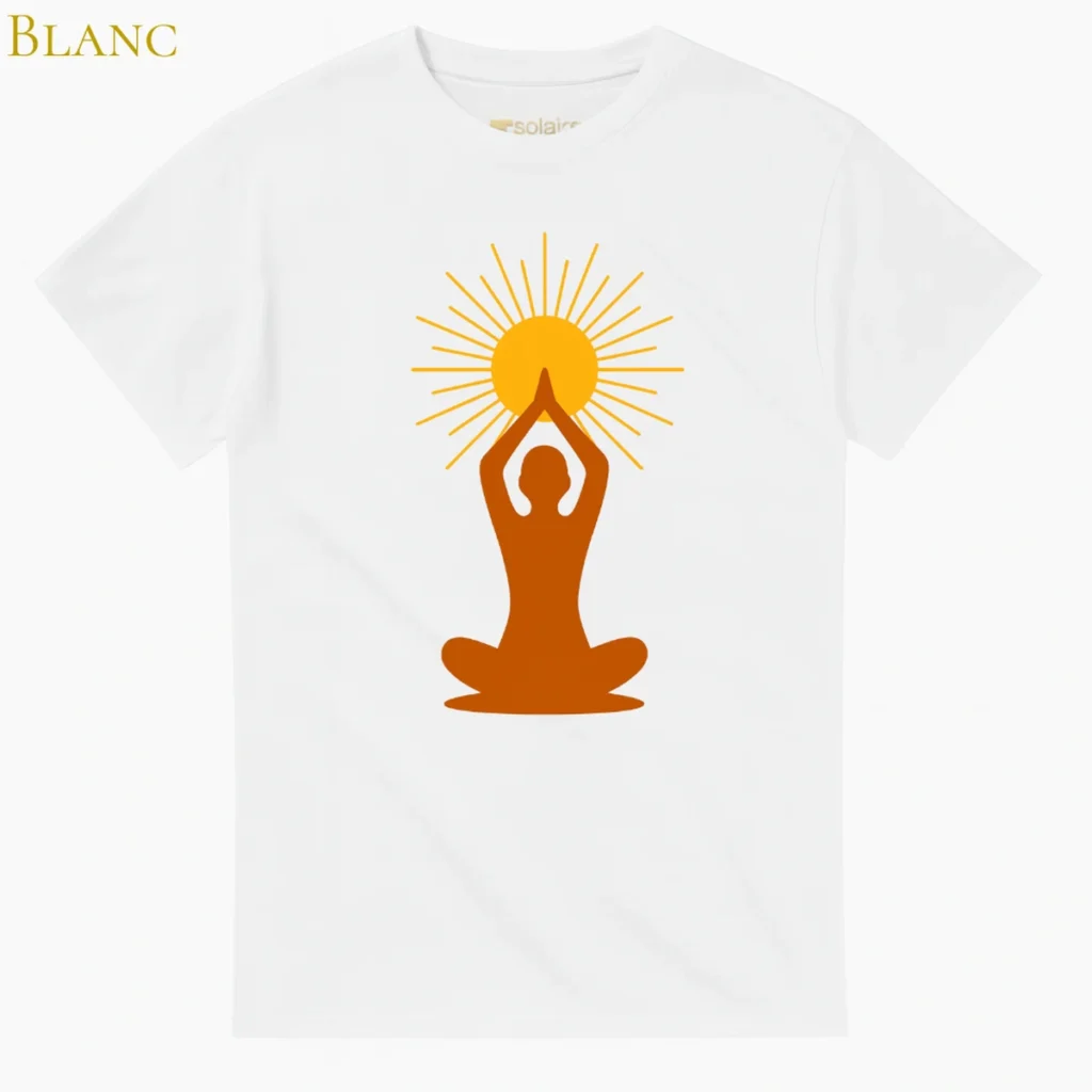 T-shirt couleur blanc avec illustration silhouette méditative et soleil rayonnant – Solaire Universel Création