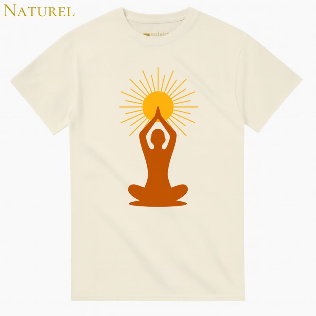 T-shirt couleur crème avec illustration silhouette méditative et soleil rayonnant – Solaire Universel Création