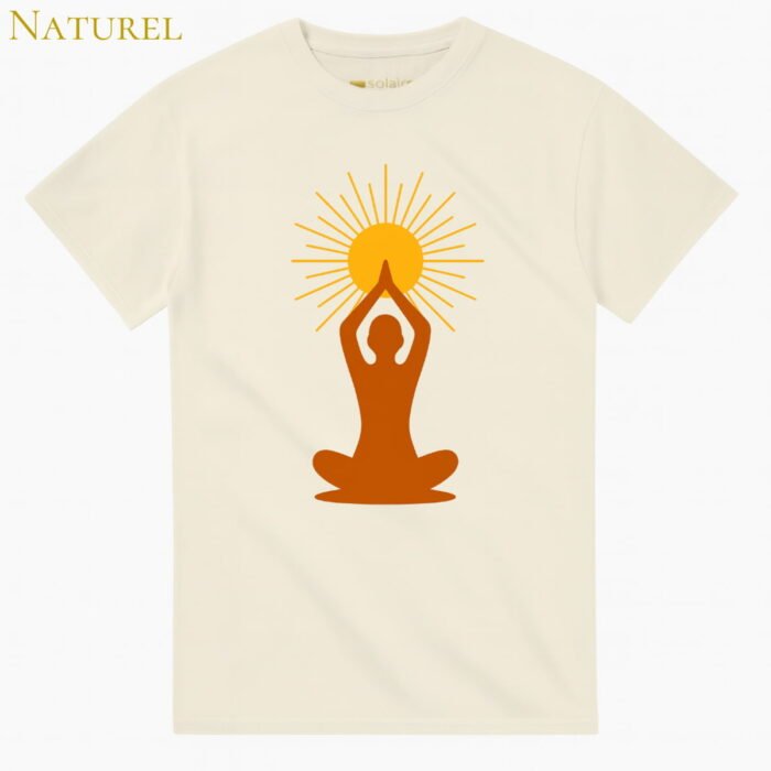 T-shirt couleur crème avec illustration silhouette méditative et soleil rayonnant – Solaire Universel Création