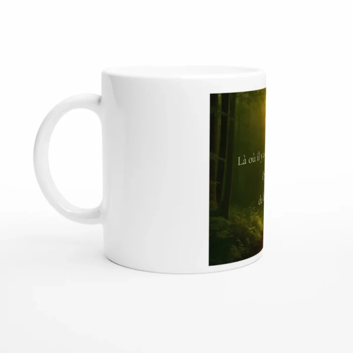 Mug Solaire Universel citation inspirante sur la lumière – illustration chemin forestier au soleil